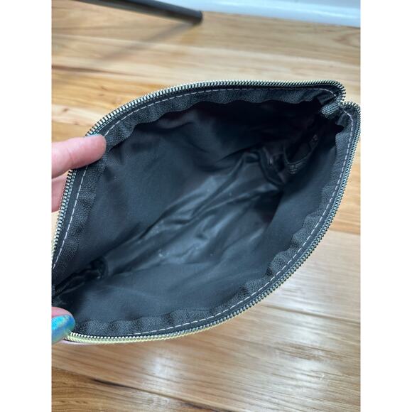 Ruby + Cash: Pink Leopard Tassel Makeup Bag - Picture 4 of 8